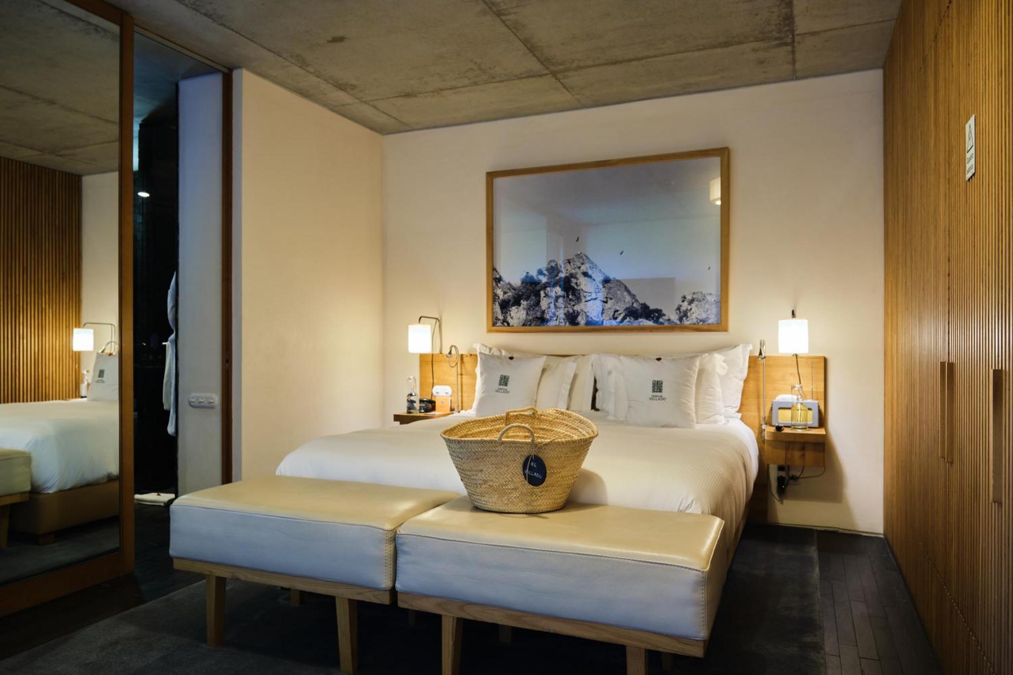 Double or Twin Room New Wing
